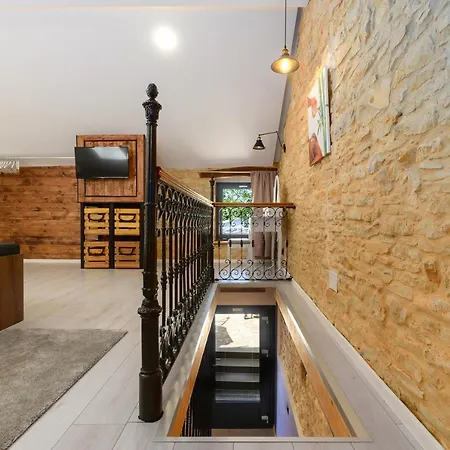 Casa Roveria