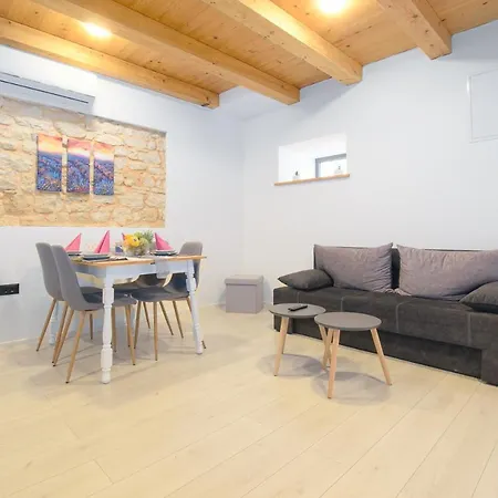 Apartment Casa Roveria