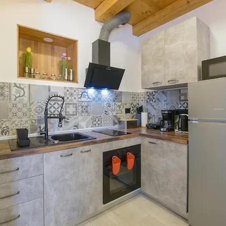 Casa Roveria Apartment *