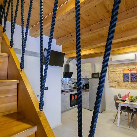 Casa Roveria *
